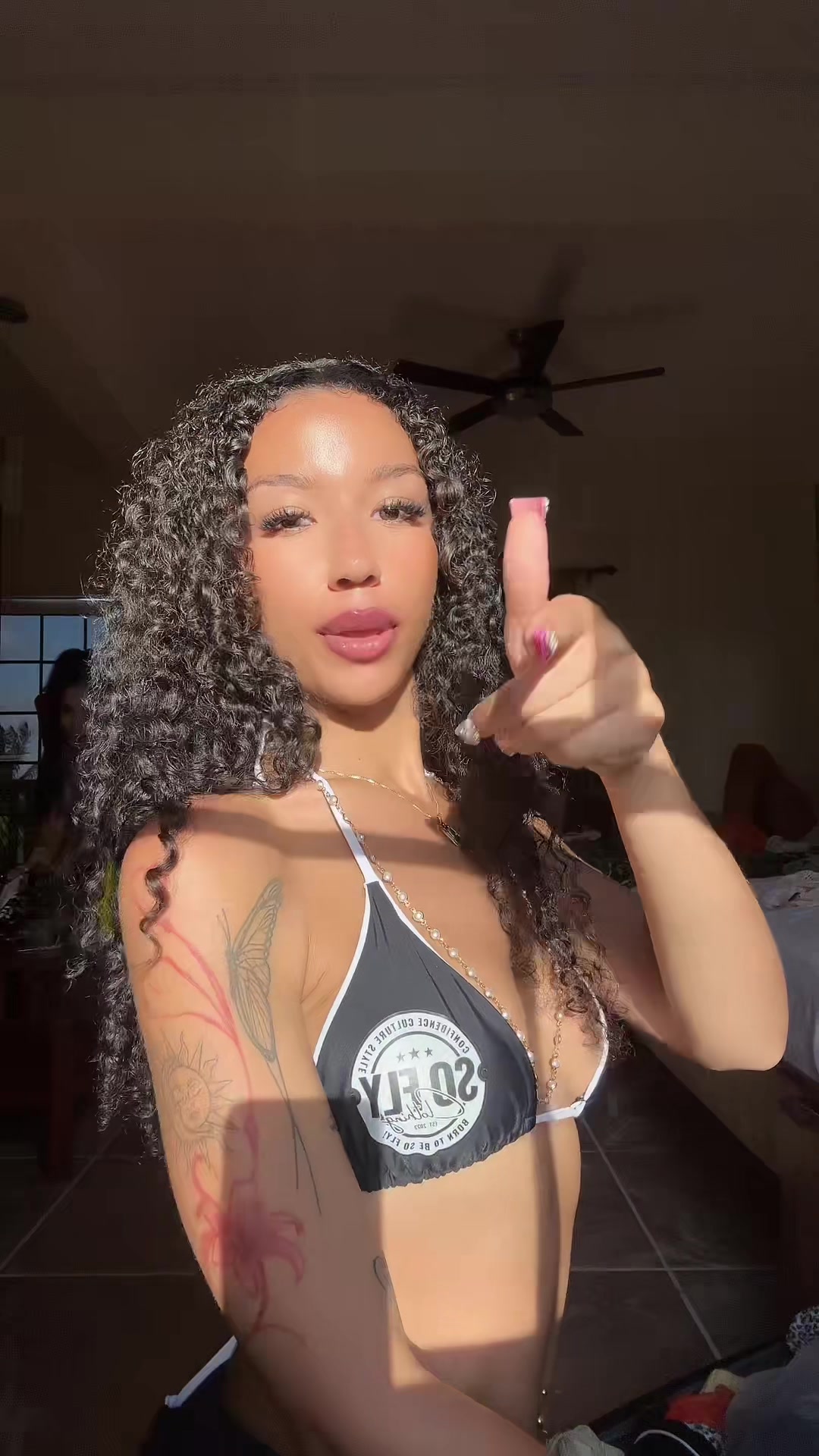 @Kk