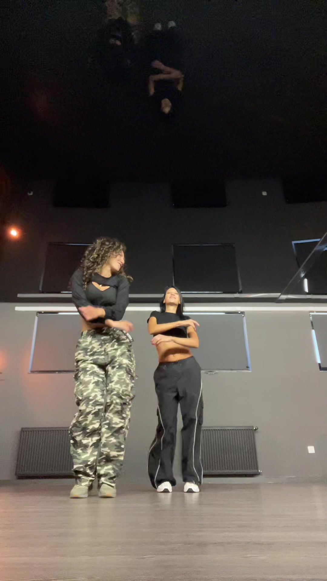 @CurlyQueen