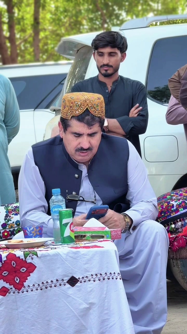 @Atif_MazariShab