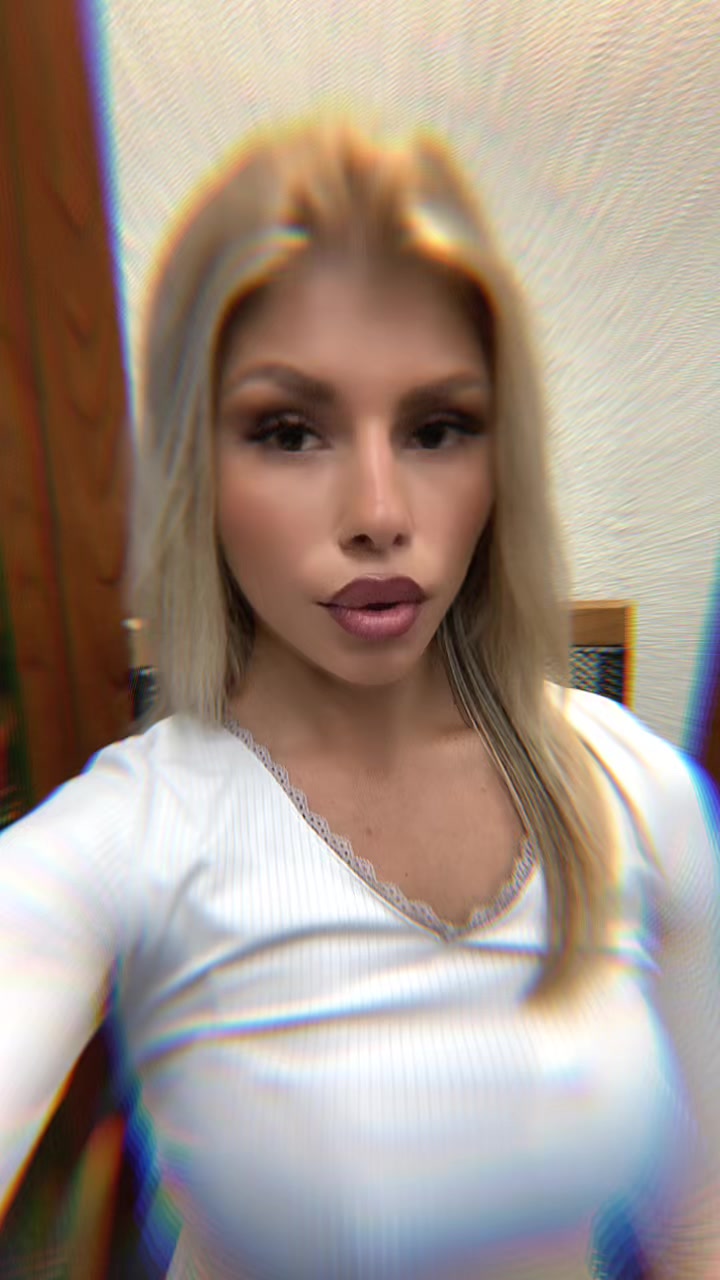 @Leylarosee ๐ถ๐ฝ