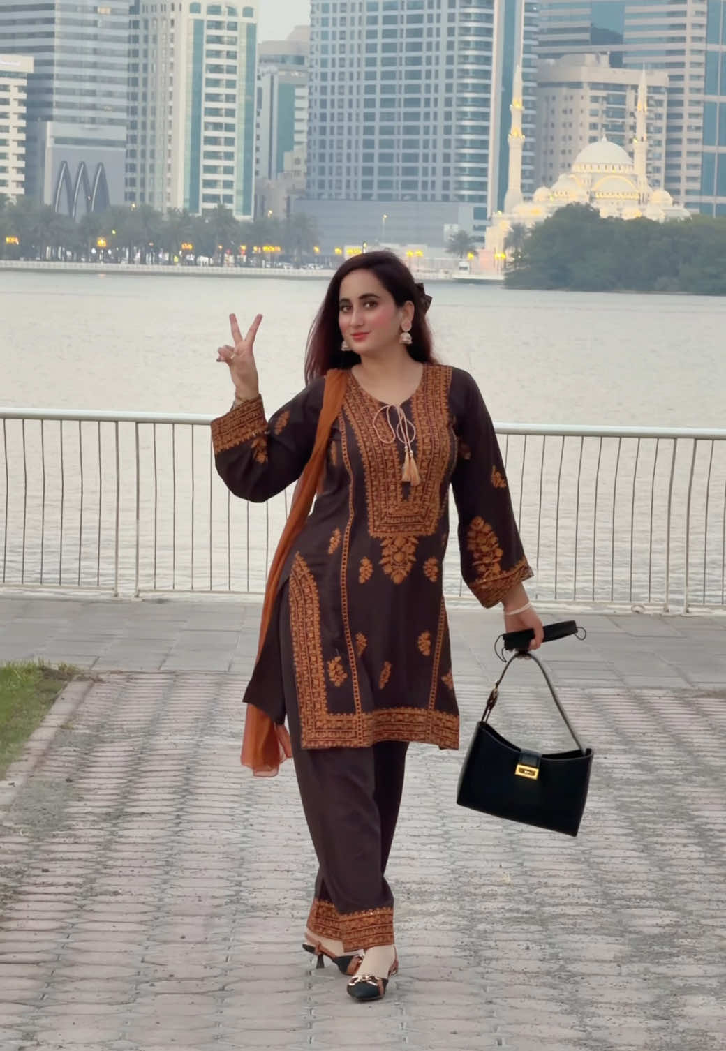 @Shaziii Malik 🦋✨