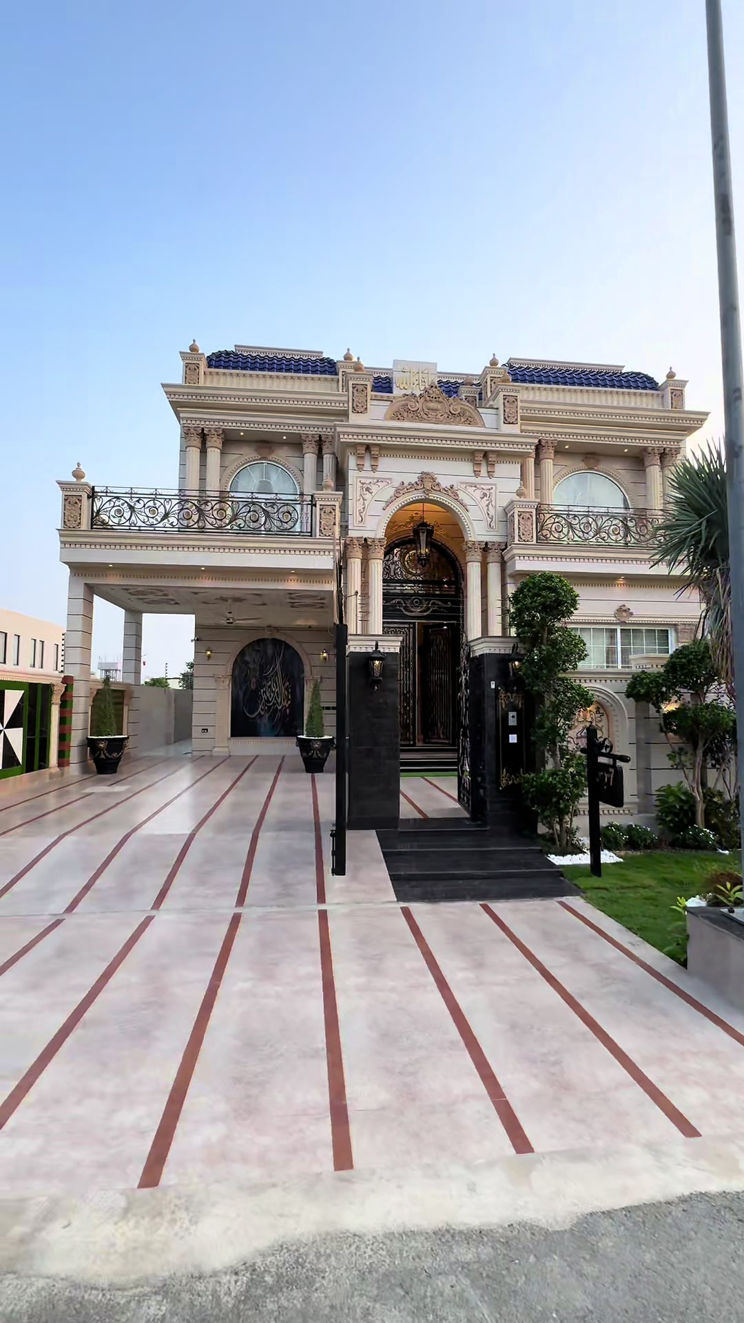 @(GRAND LIVING) USAMA GROUPS”