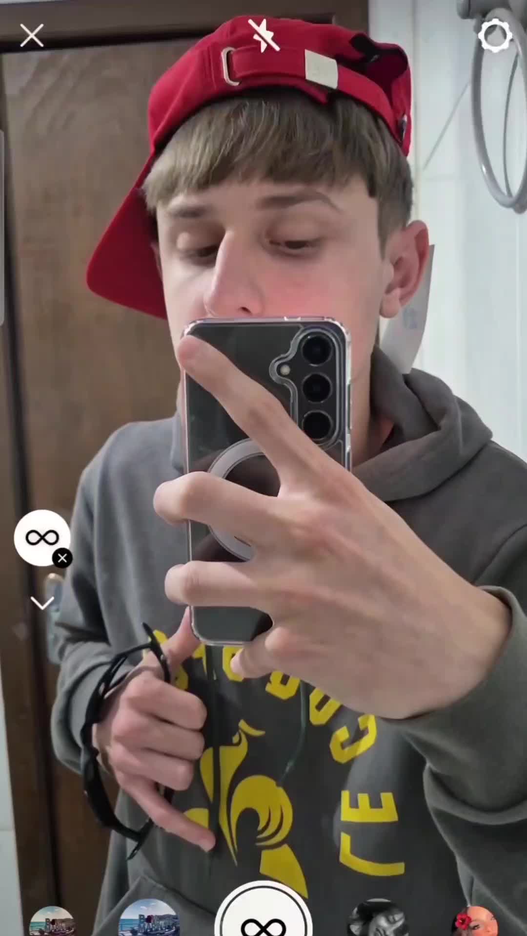 @F🥇