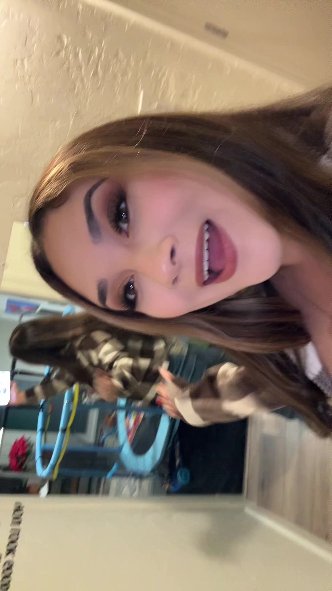 @Kiki