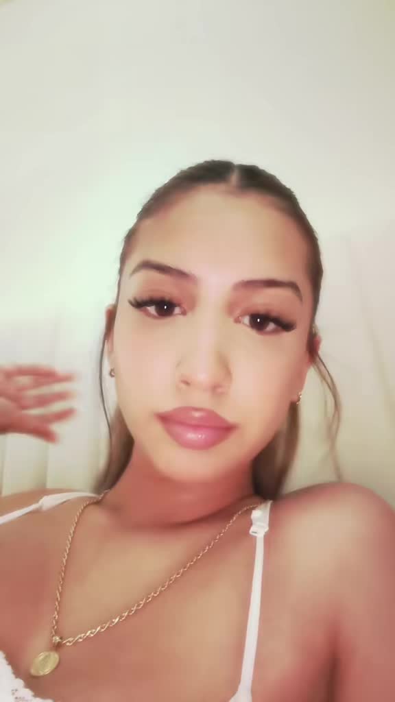 @linabeana