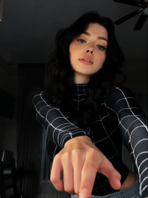@𝒅𝒂𝒓𝒌𝒏𝒚𝒙