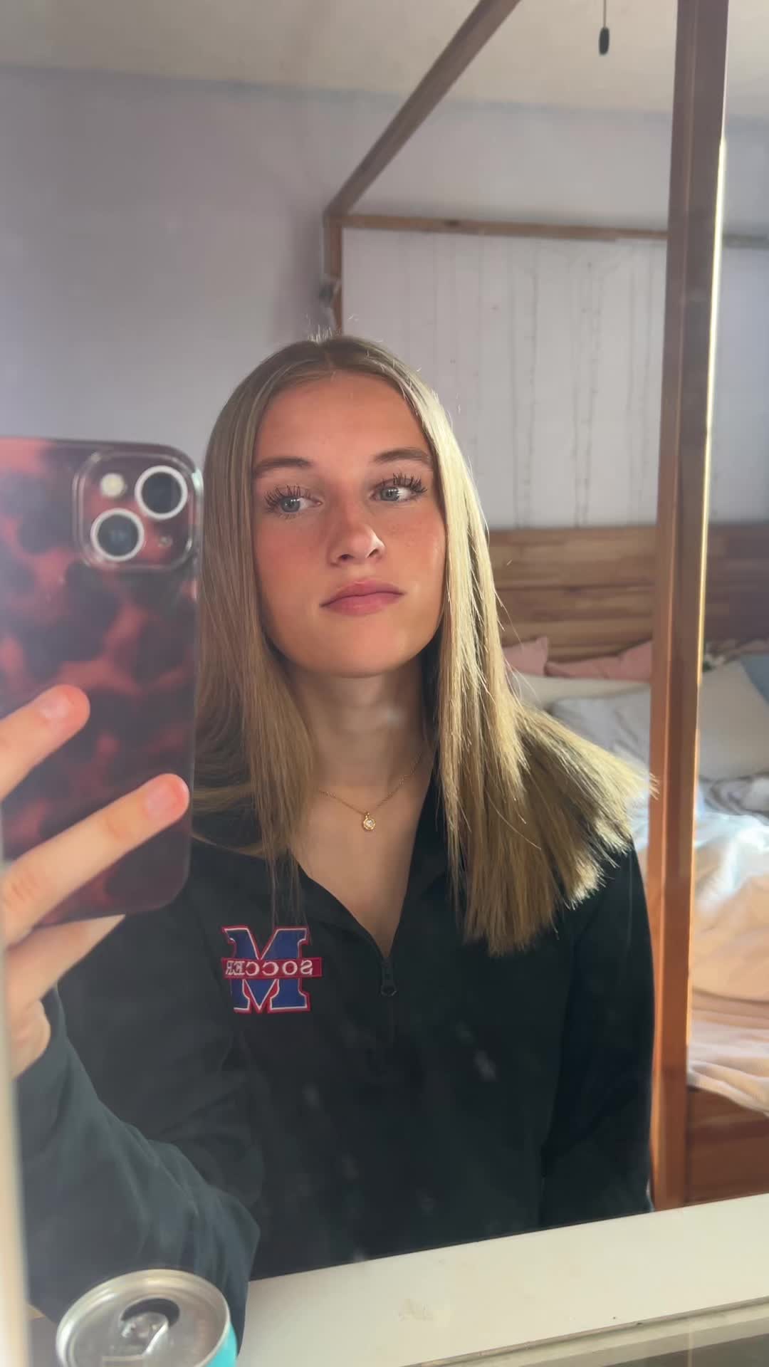 @violeta