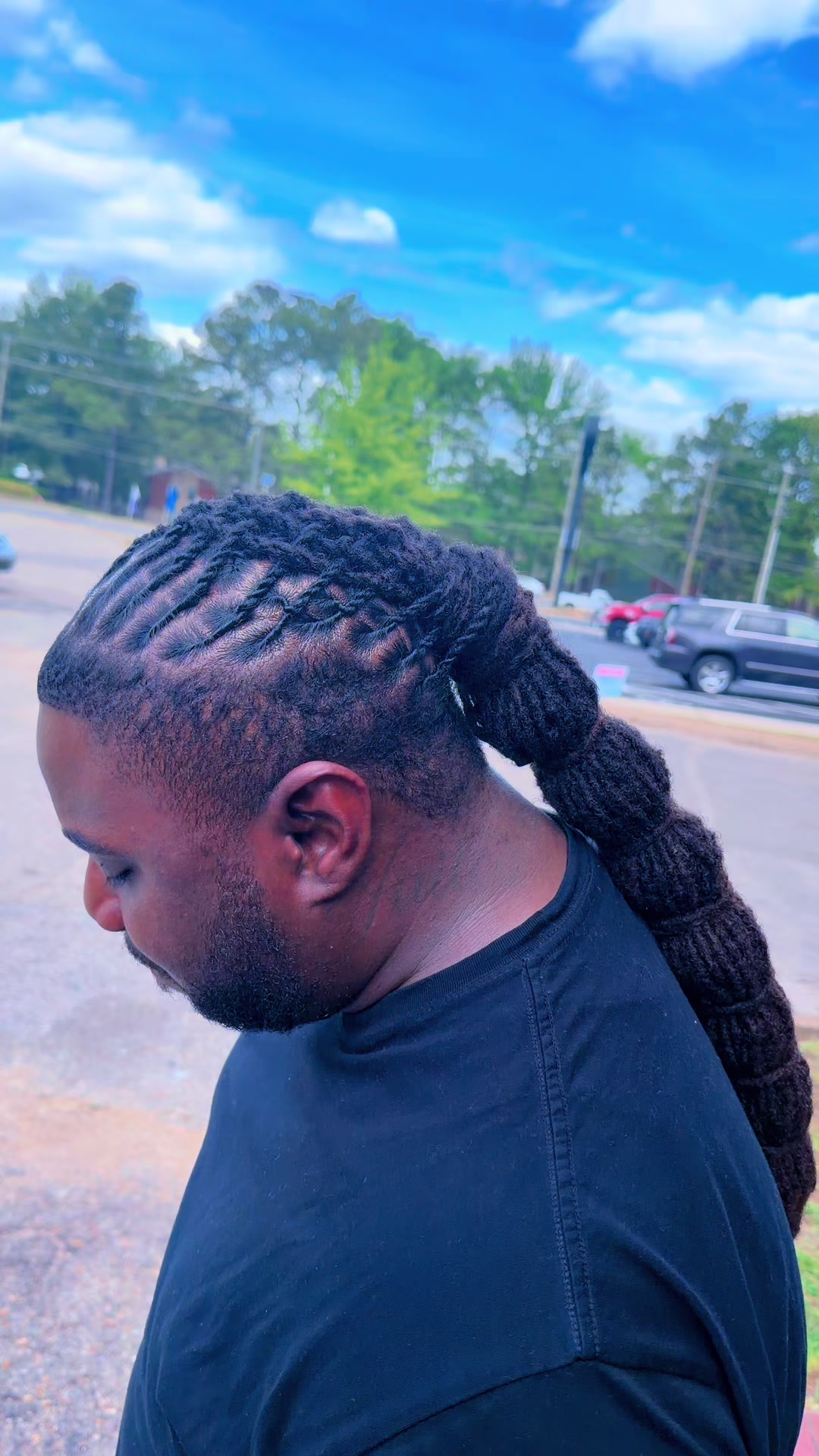@LocQueenz Salon Memphis