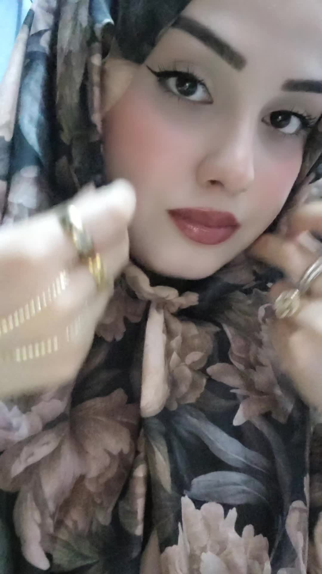 @Aliyenur