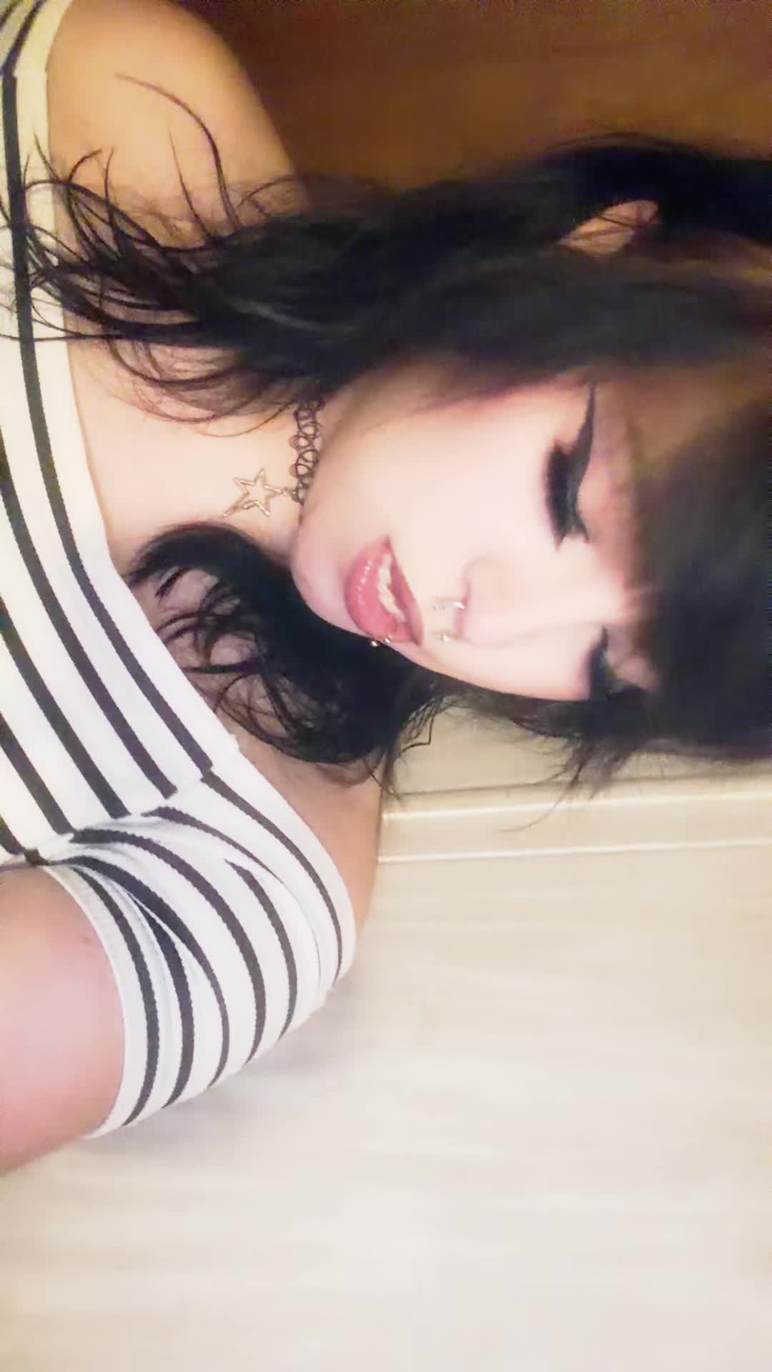 @𝙻𝚒𝚟☽