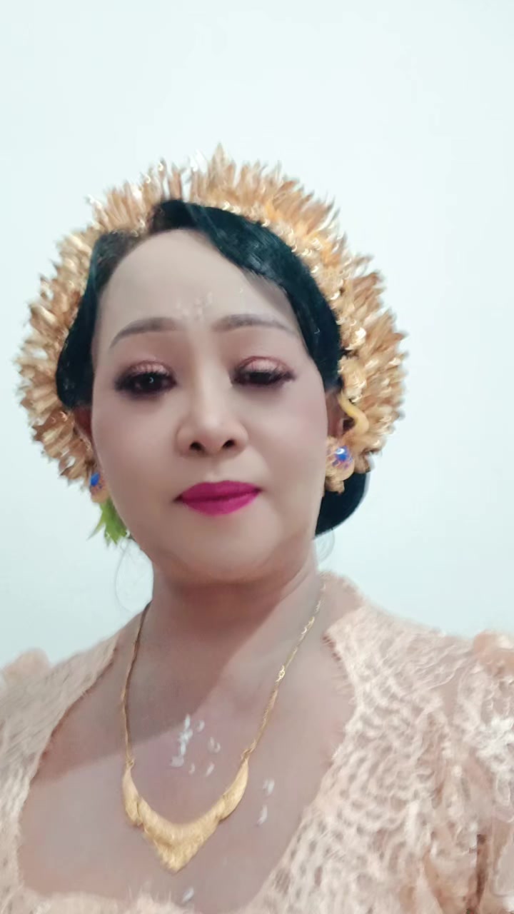 @Wayan Hariani