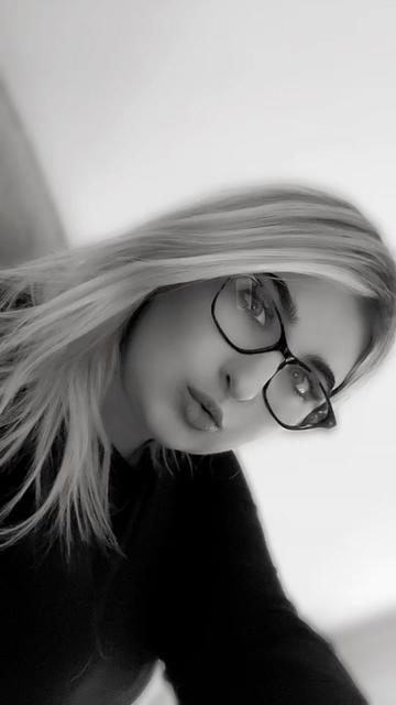 @👯🏼♀️-Amé-🦁
