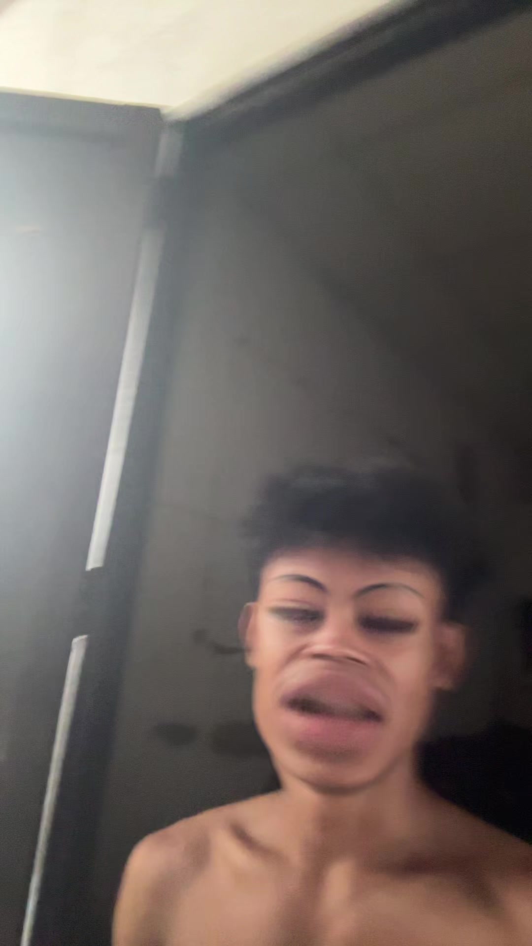 @Favian🦇