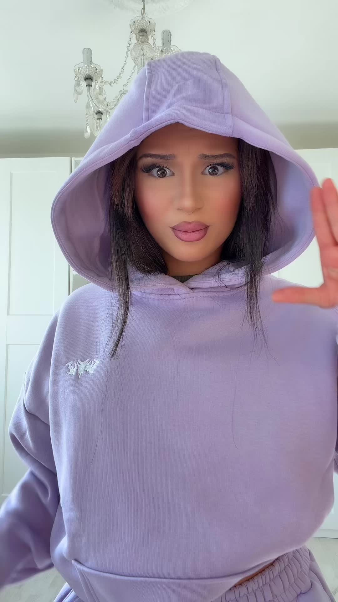 @M A R Y