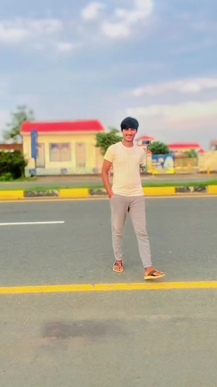 @ھنجرا تتلےعالی🤫