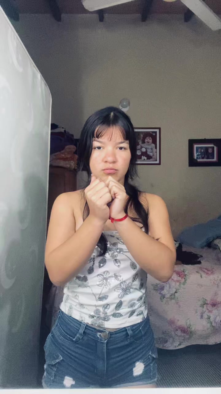 @𝐌𝐚𝐫𝐢💙