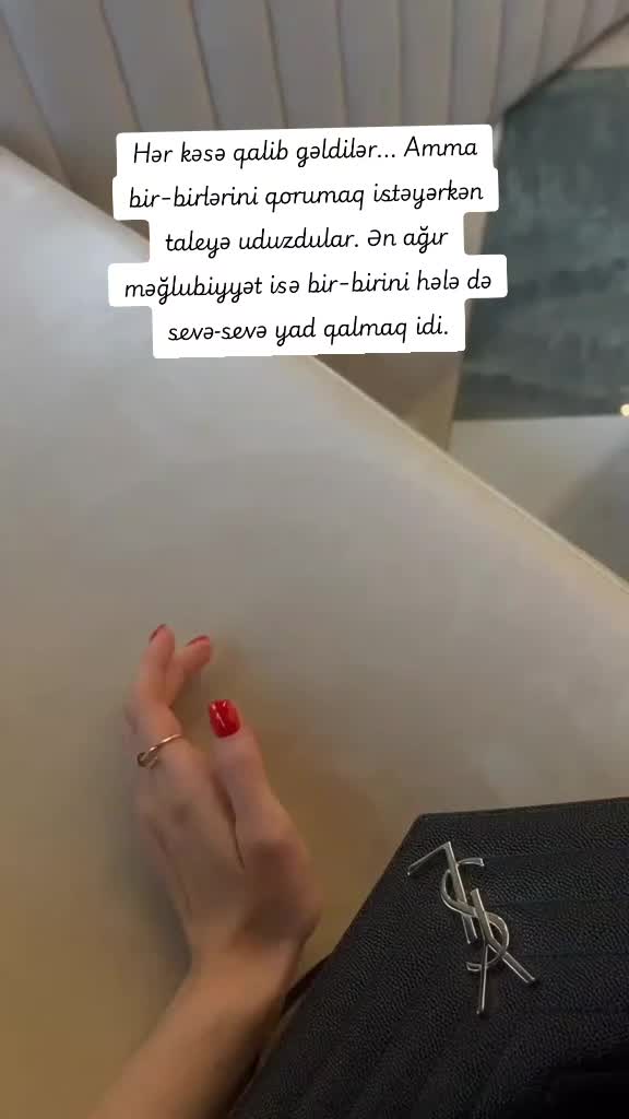 @꧁𝕾꧂