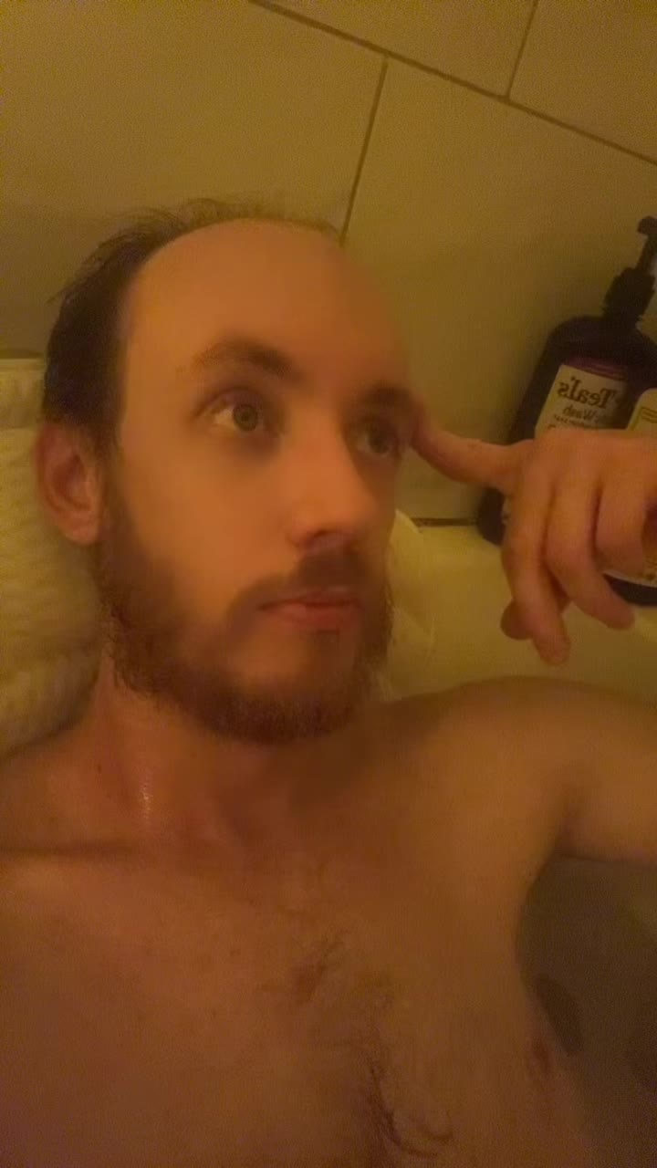 @AJN_529
