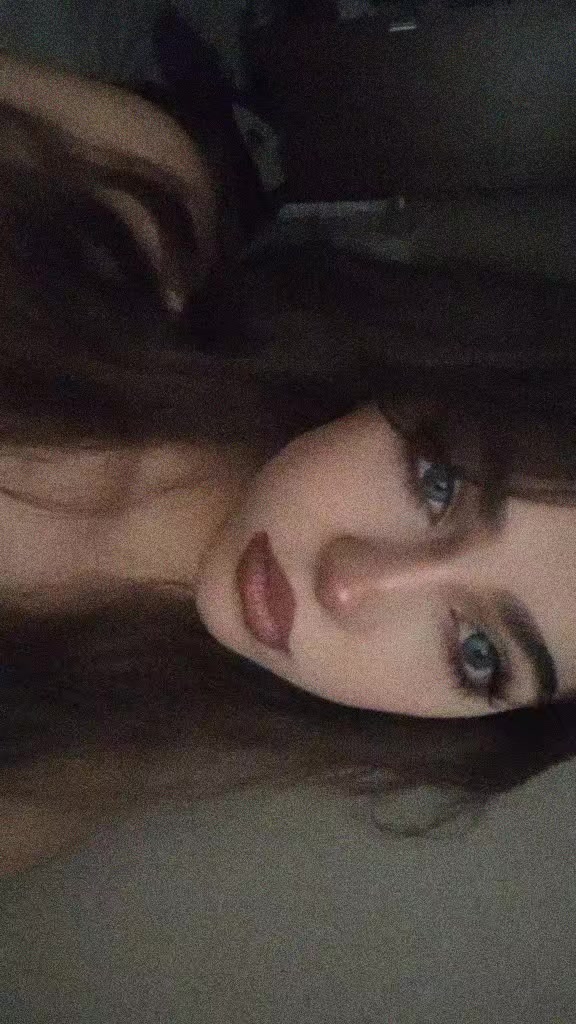 @𝐏𝐀𝐑𝐍𝐈𝐀👸🏻