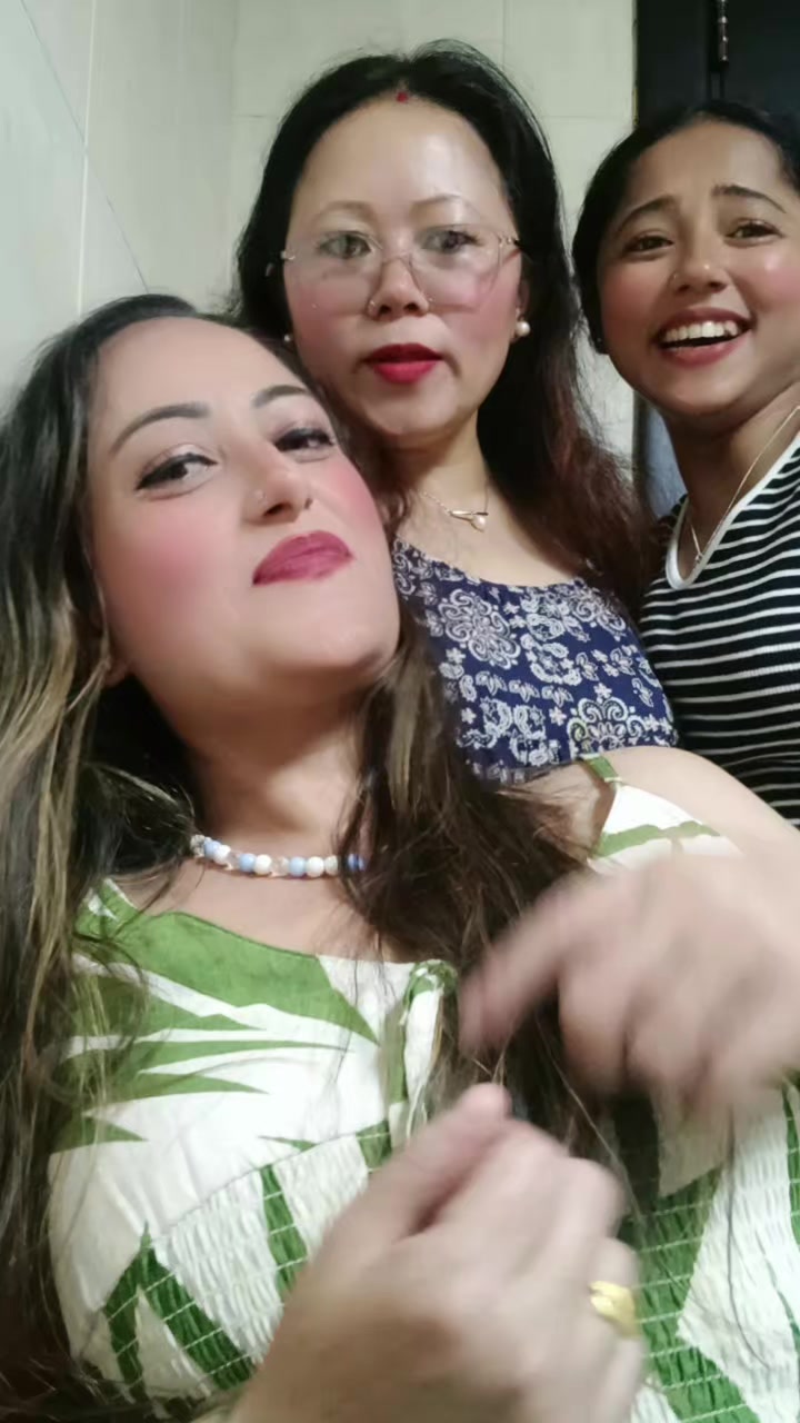 @Salina Khatri