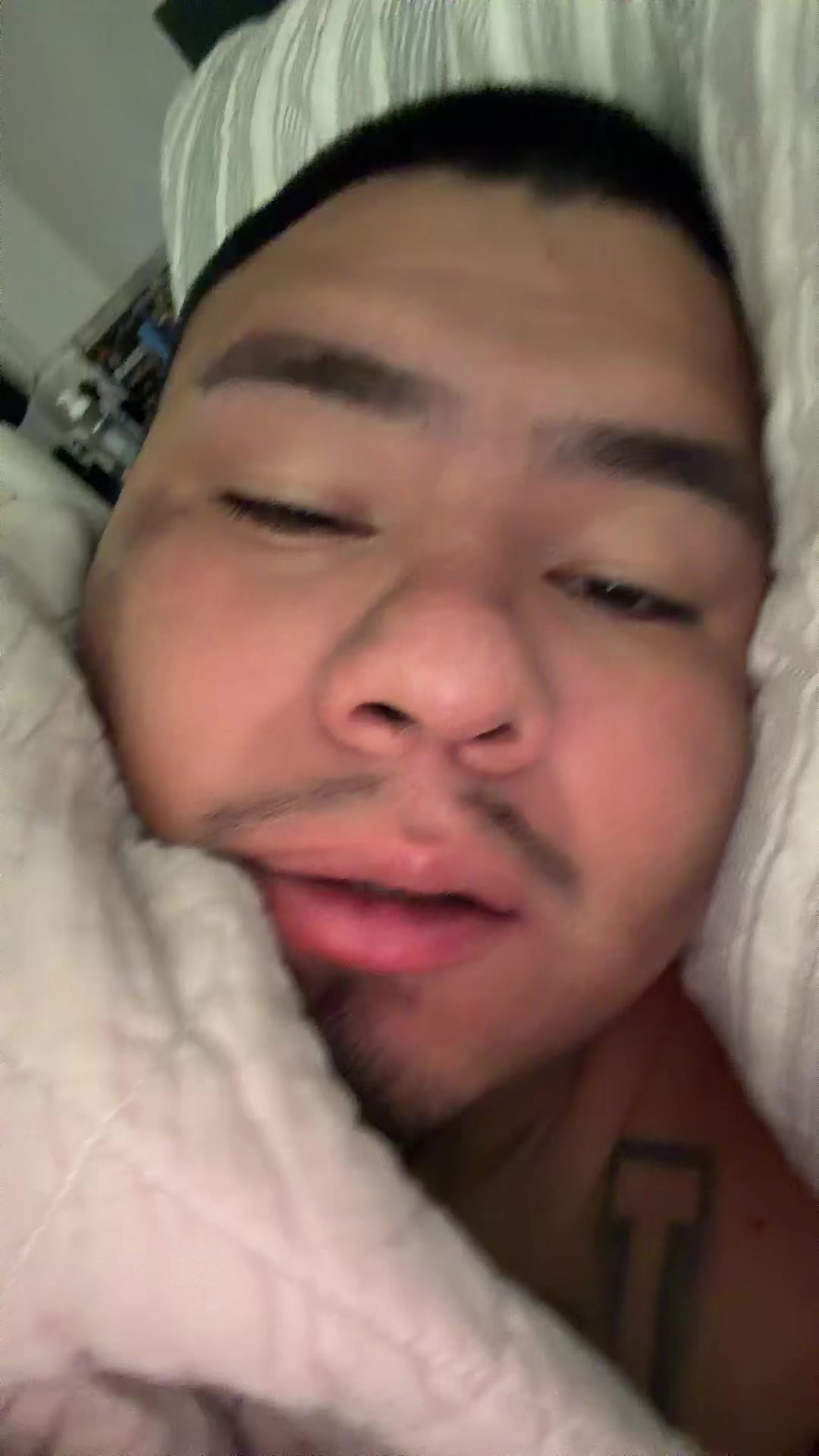 @DoKnows_