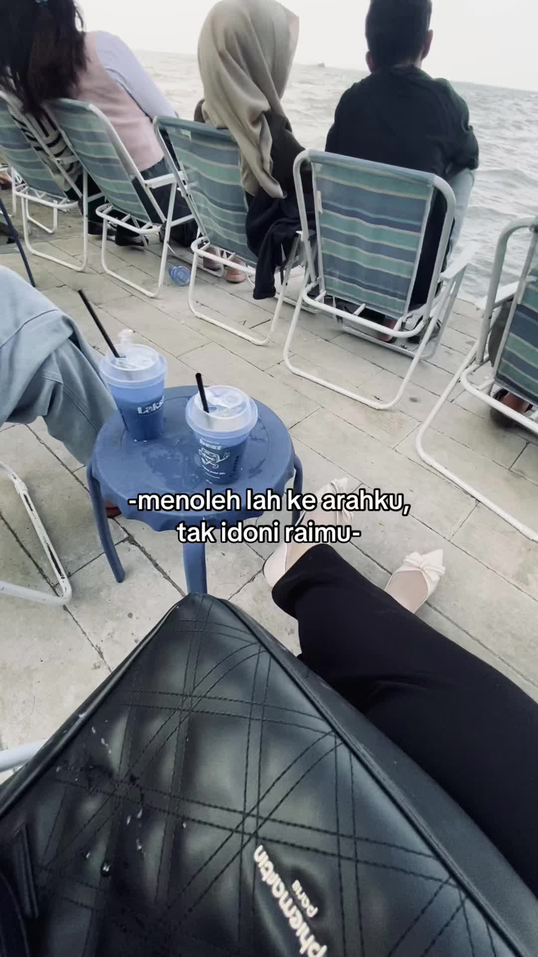 @mozarelaaaa0