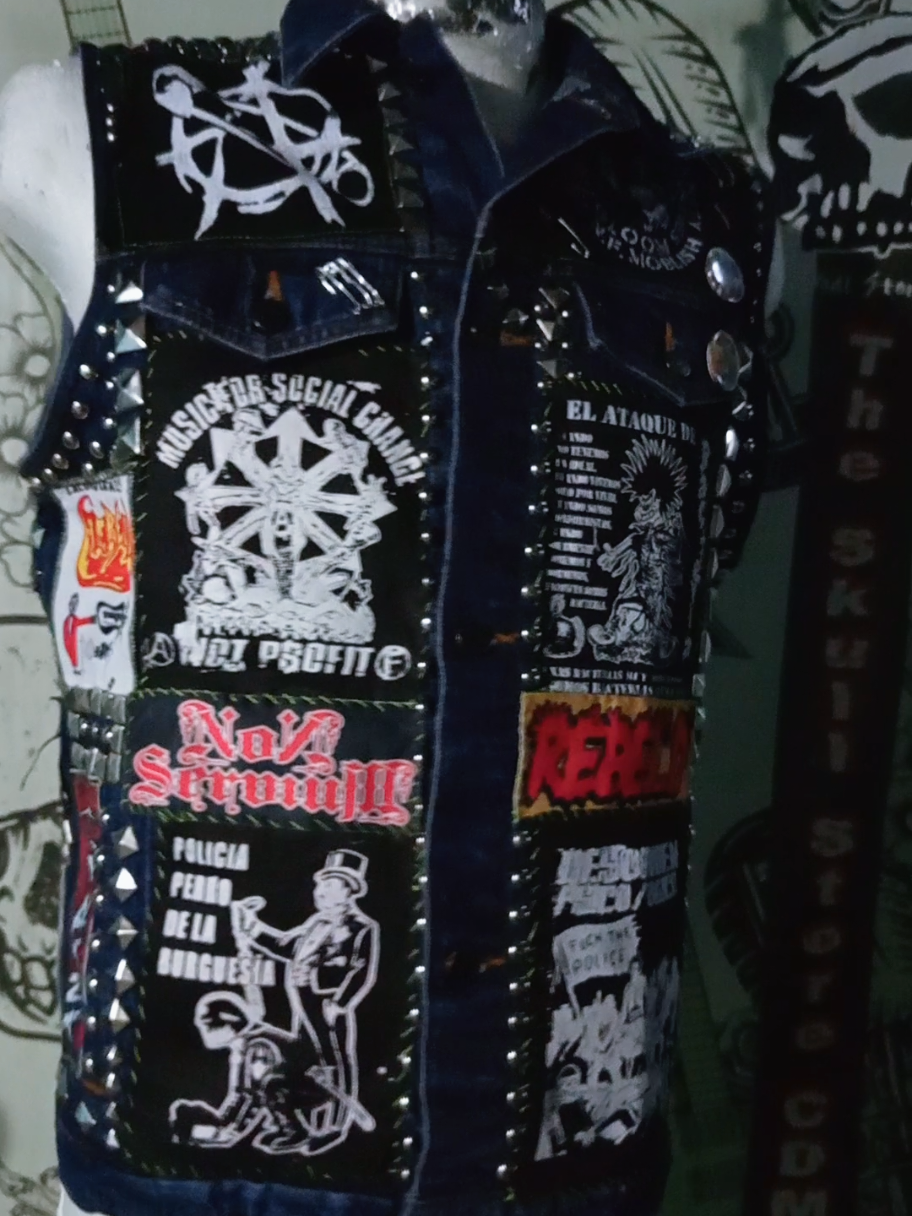 @The skull Store