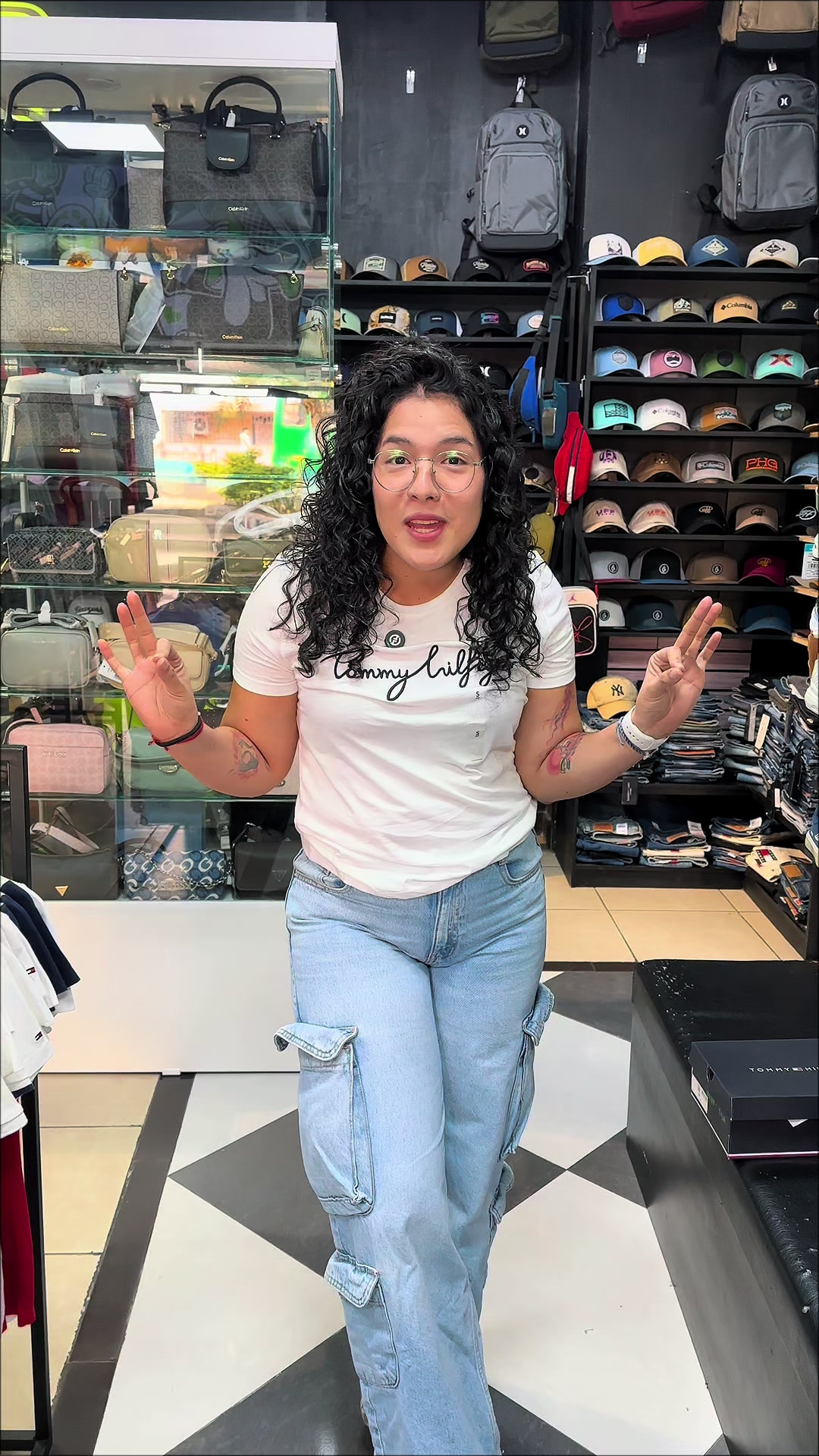 @Under Tienda Urbana