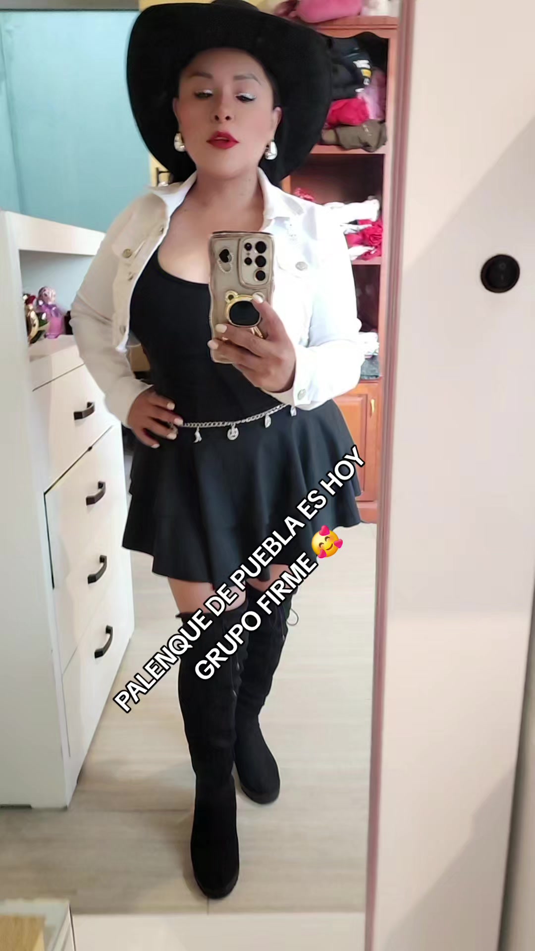 @LUCERO222