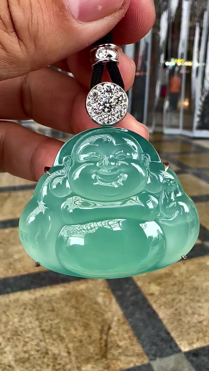 @楚楚翡翠