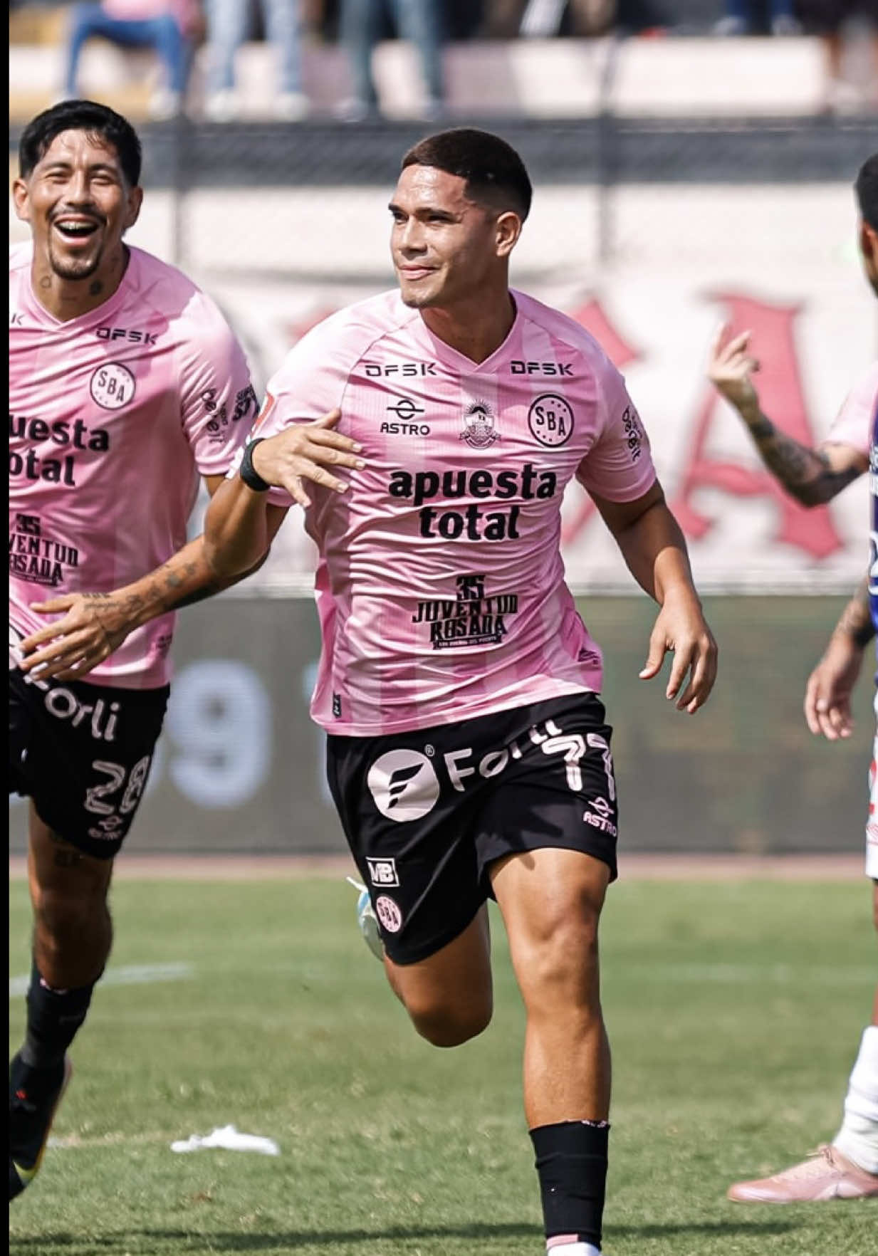 @Liga de Fútbol Profesional