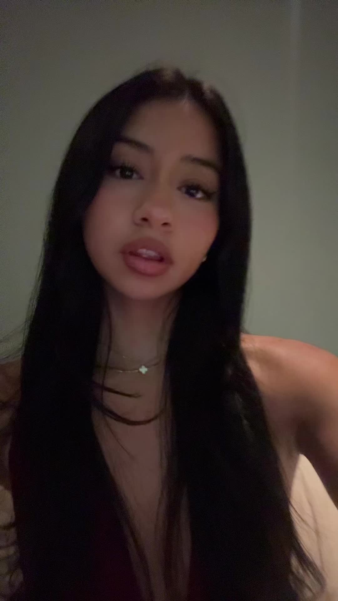 @katlistenstotheweekend