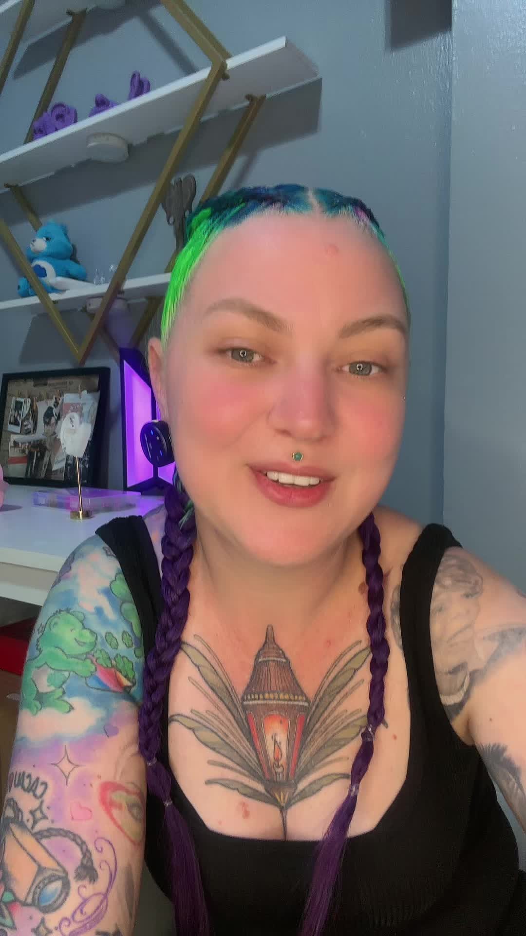 @Ilana Piercer💜❤️ ®️