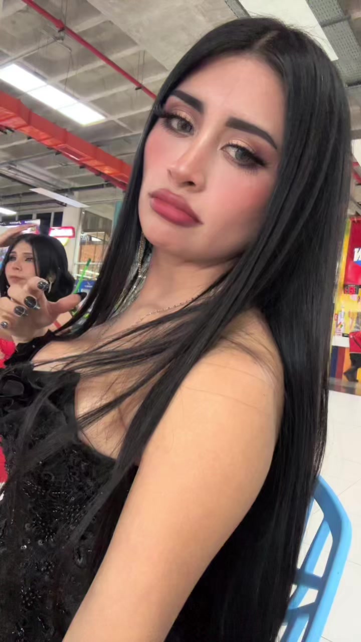 @Moira Arias