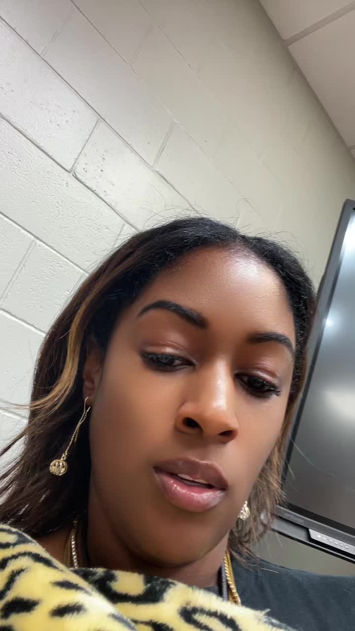 @Aisha Simone 💋
