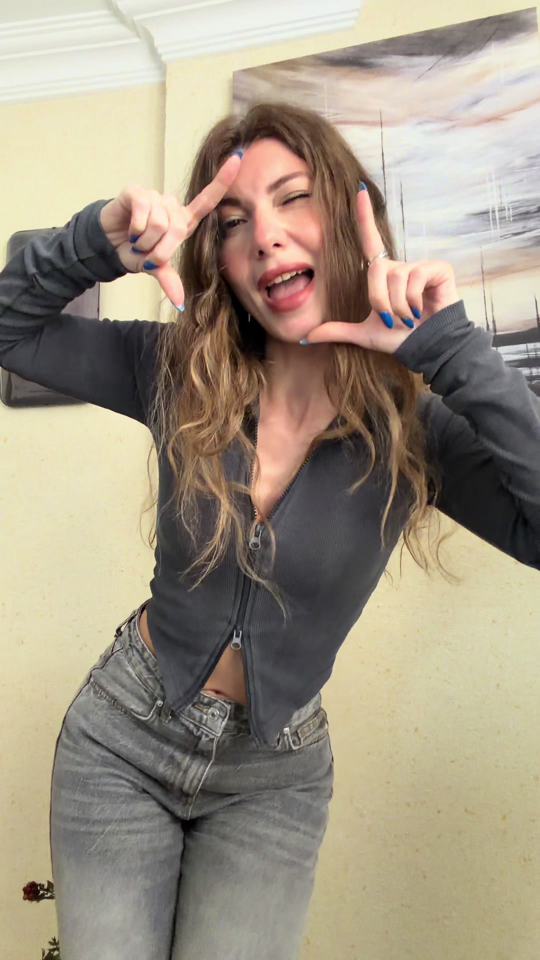 @Aylinto