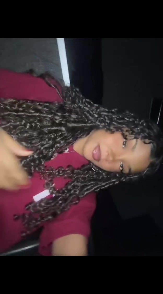 @pretinha🫵🏽😘