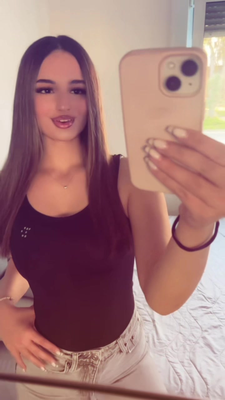 @djela🚩