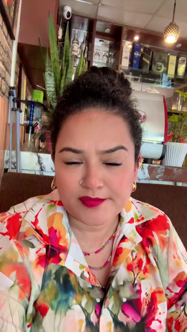 @ЁЯз┐Divya thakuri ЁЯз┐( designer )