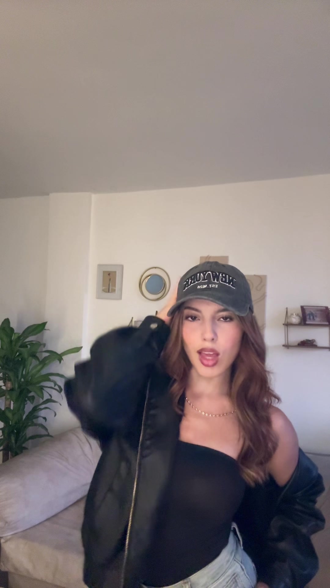 @Mar 🥀