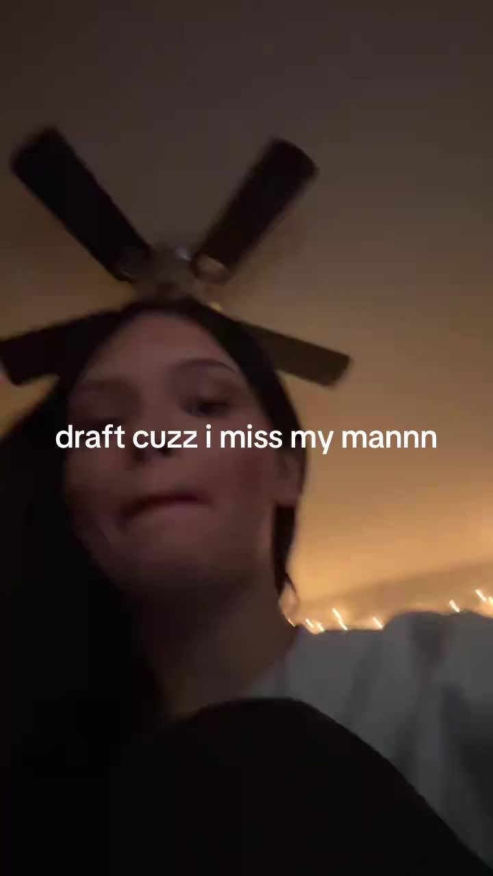 @Hailey