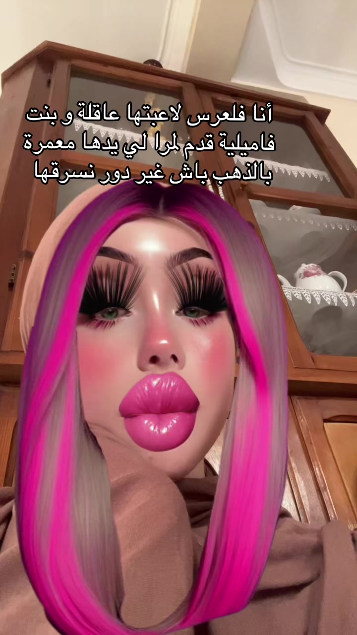 @whos_me222
