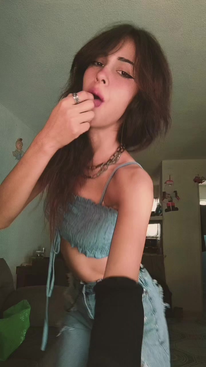 @UVE