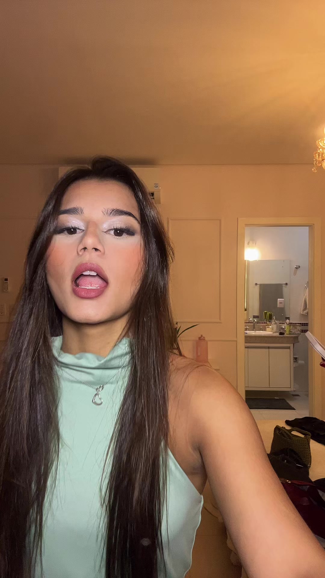 @💋