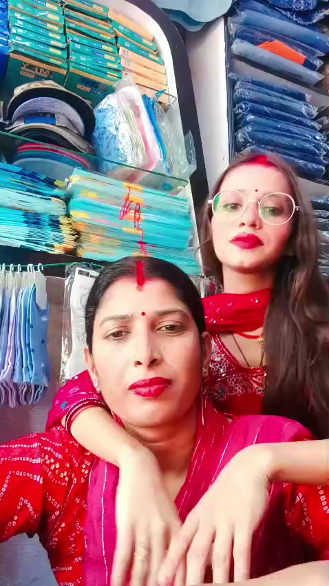 @B_A_N_I_Y_A 🥰 Q_U_E_E_N 🥰💝