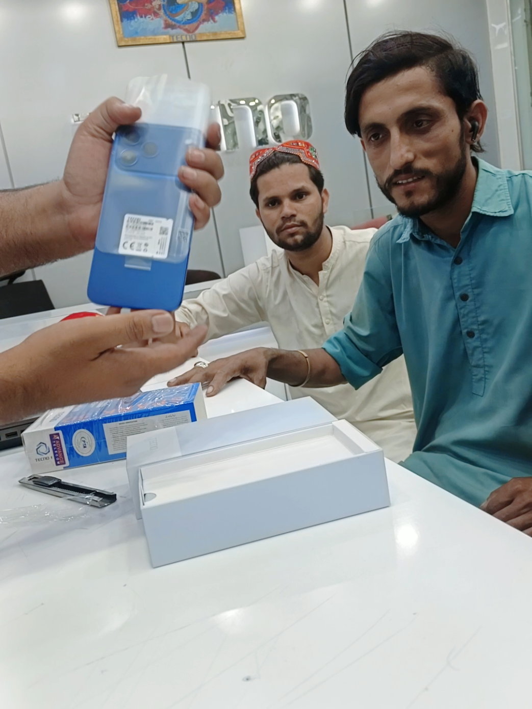 @AIR TEL PLUS MOBILE