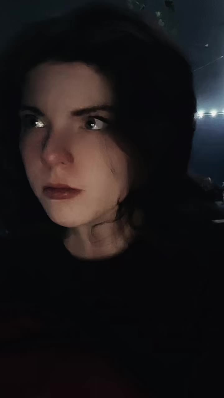 @Kat😸❤️💙