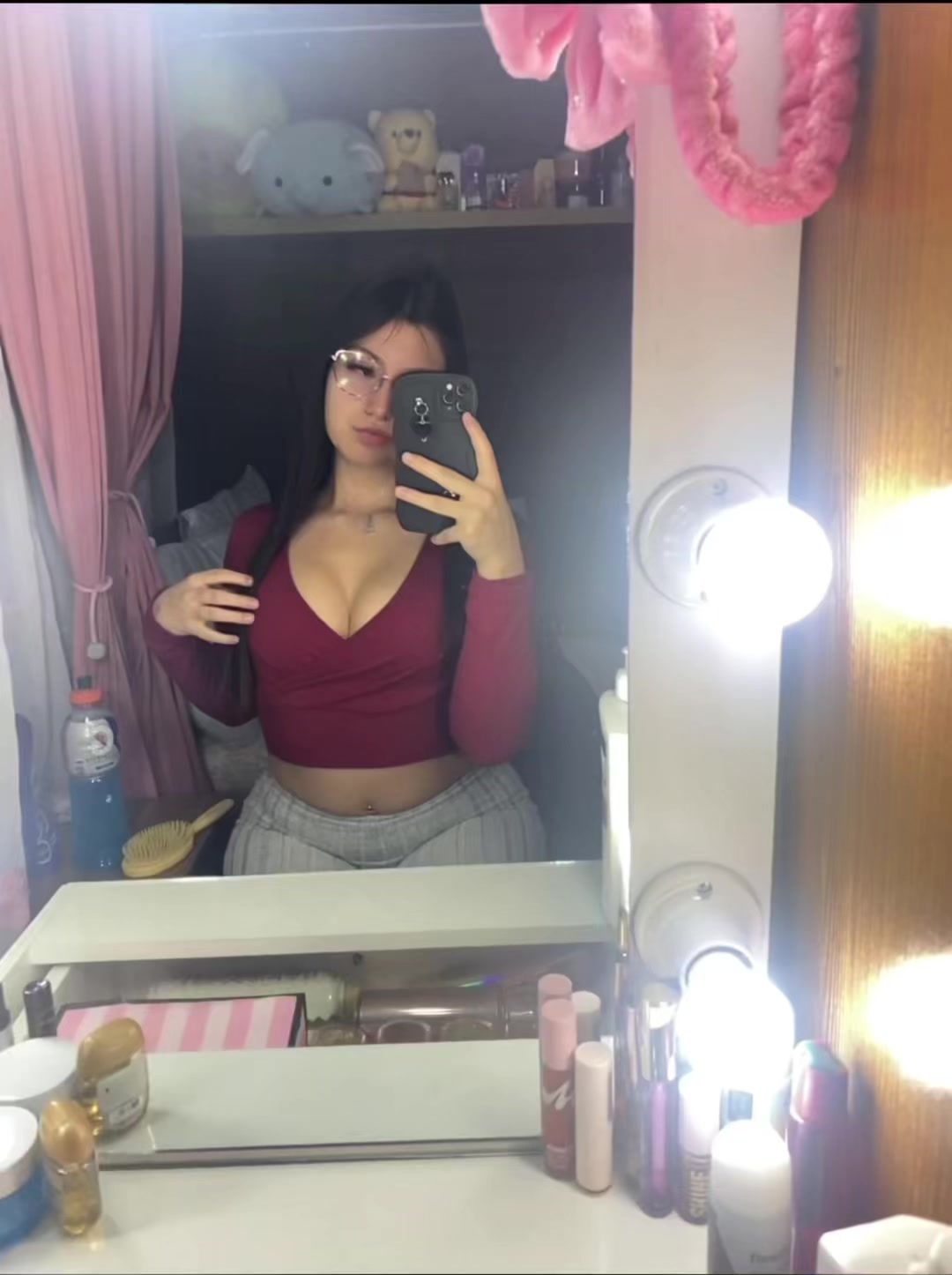 @.🤍