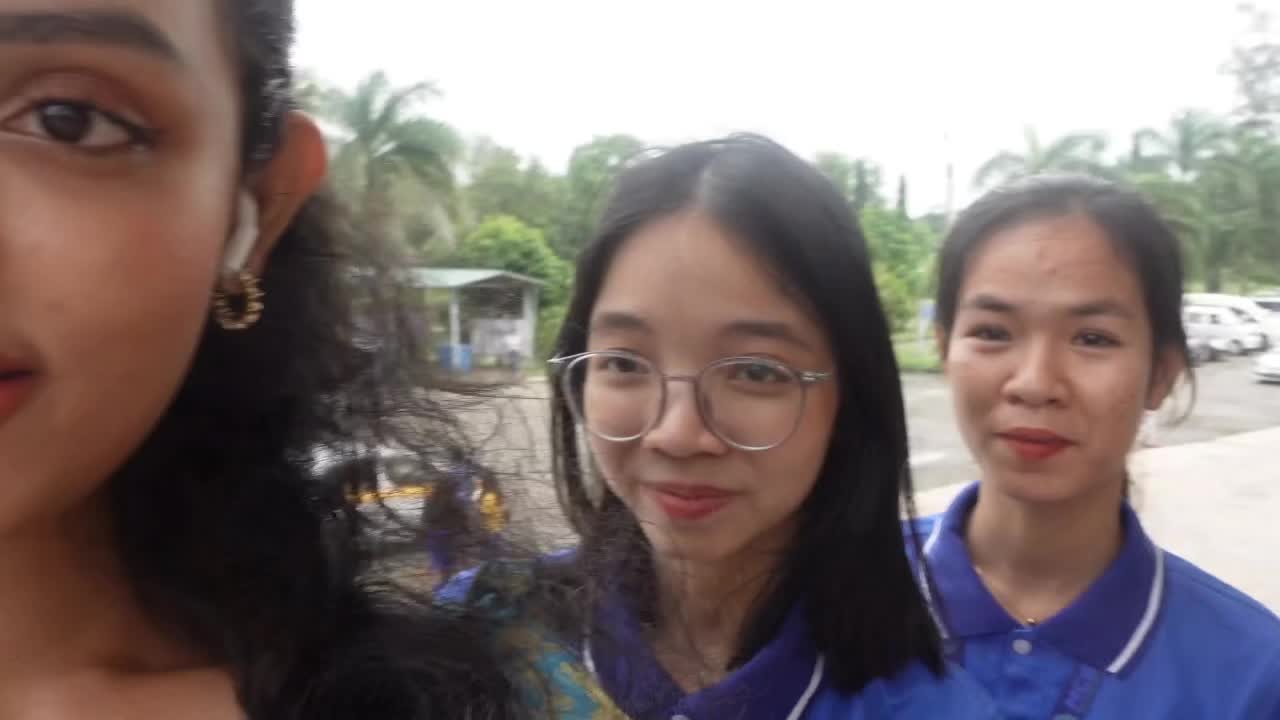 @Zue Nandar Htet Kafle