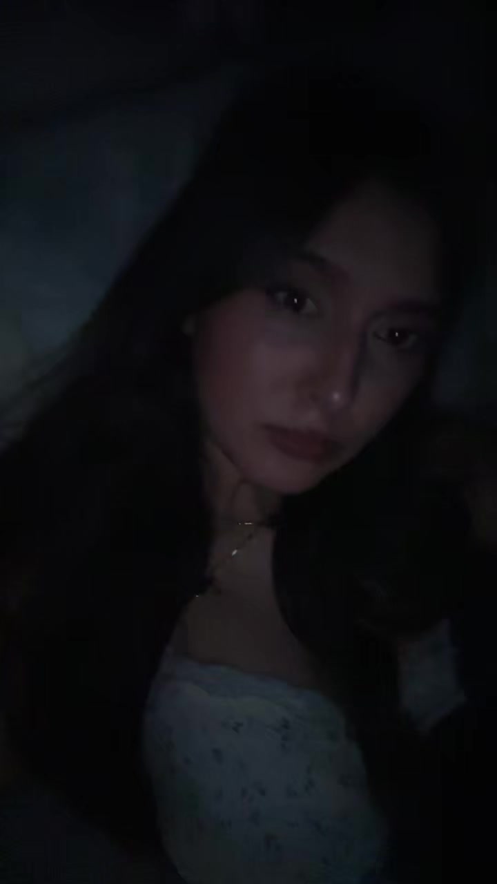 @:3